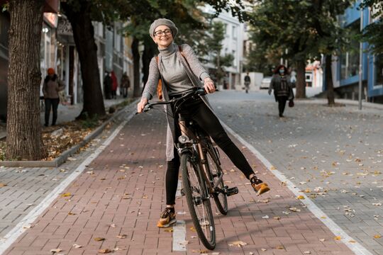 full-length-body-size-woman-riding-bicycle