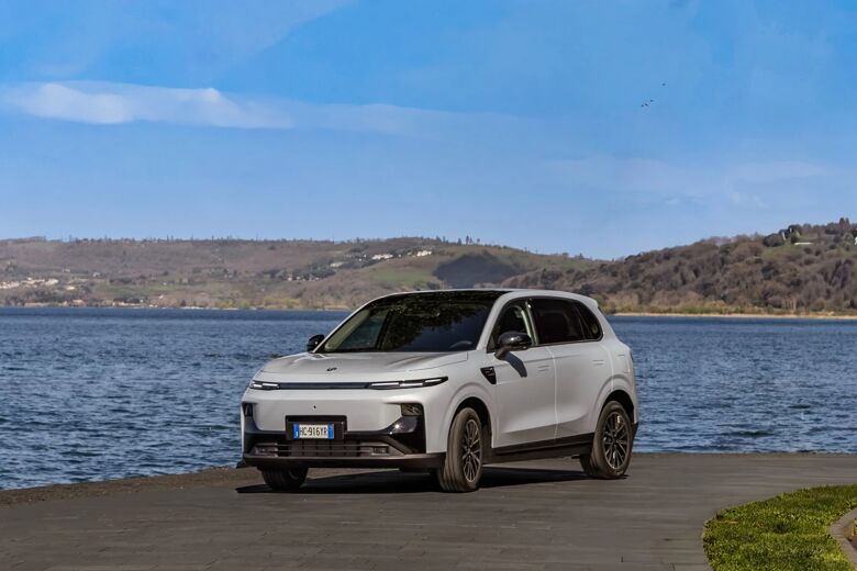 leapmotorb10hybrid-4