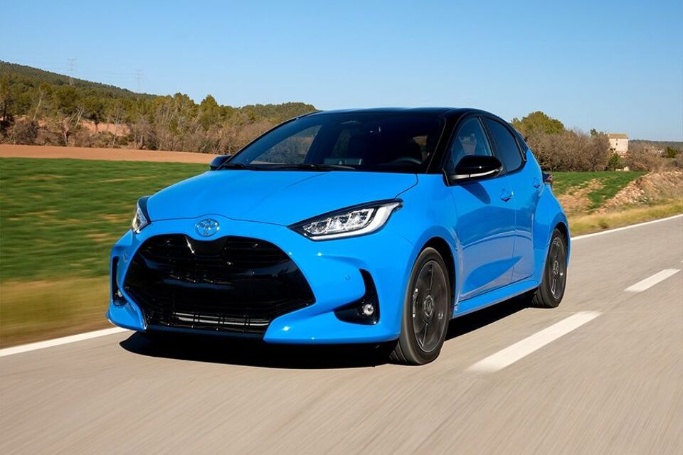 Toyota Yaris hev active 85kW cvt aut 2024 – afbeelding 2 van 17
