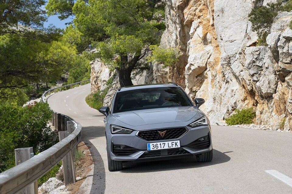 Cupra Leon Sportstourer phev essential limited 150kW 6-dsg aut 2024 – afbeelding 8 van 21