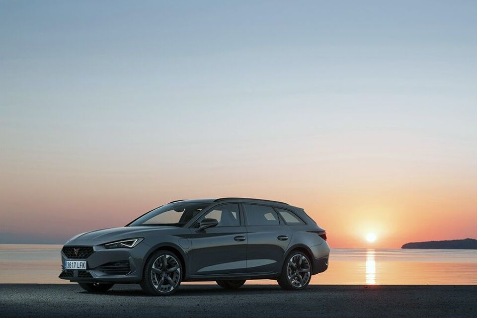 Cupra Leon Sportstourer phev essential limited 150kW 6-dsg aut 2024 – afbeelding 19 van 21