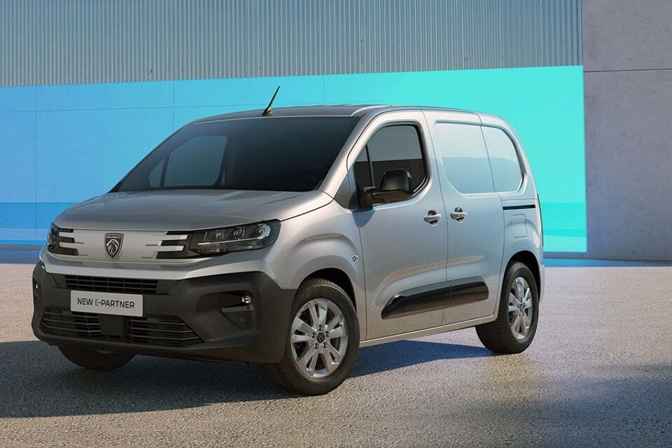 Peugeot Partner blue hdi l1 1000 130 s+s 96kW eat8 aut 2024 – afbeelding 2 van 5