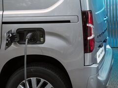 Peugeot Partner blue hdi l1 1000 130 s+s 96kW eat8 aut 2024 – afbeelding 5 van 5
