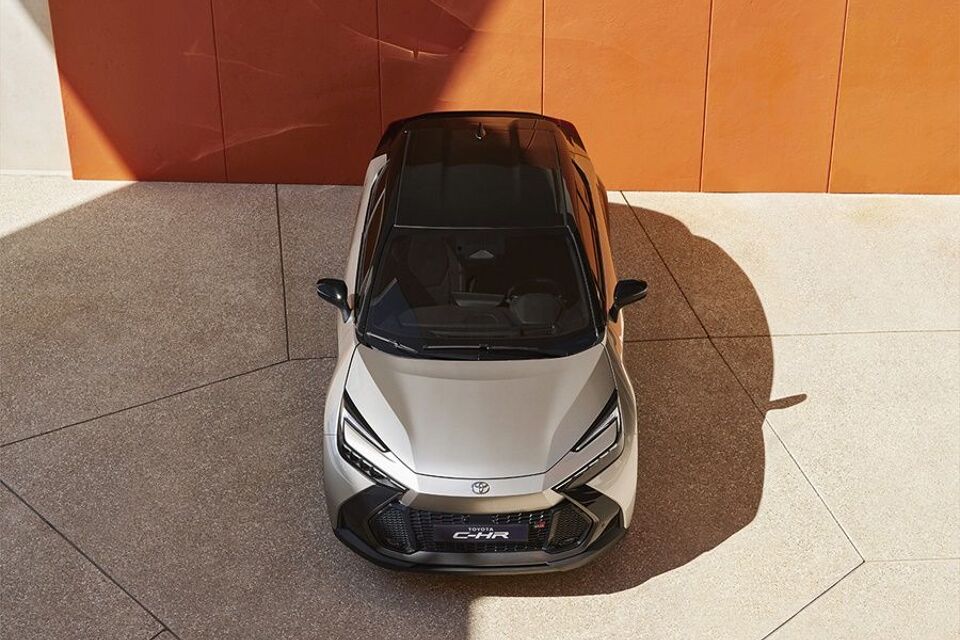 Toyota C-HR hev active 103kW cvt aut 2024 – afbeelding 7 van 9
