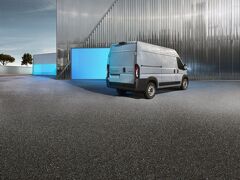 Peugeot Boxer 35 l2h2 140 s+s 103kW eat8 aut 2024 – afbeelding 3 van 4