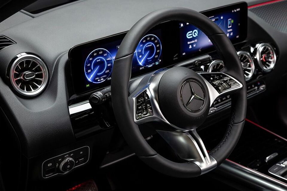 Mercedes EQA ev 300 luxury line 4matic 168kW aut 2024 – afbeelding 3 van 12