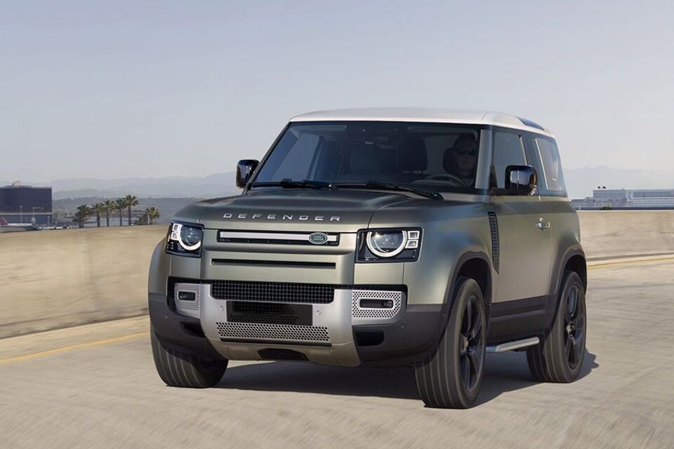 Land Rover Defender 90 mhev x-dynamic se awd 294kW aut 2024 – afbeelding 2 van 23