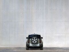 Land Rover Defender 90 mhev x-dynamic se awd 294kW aut 2024 – afbeelding 9 van 23