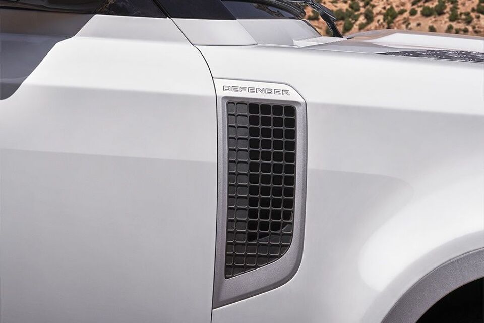 Land Rover Defender 130 mhev x-dynamic se 5p awd 294kW aut 2024 – afbeelding 11 van 24