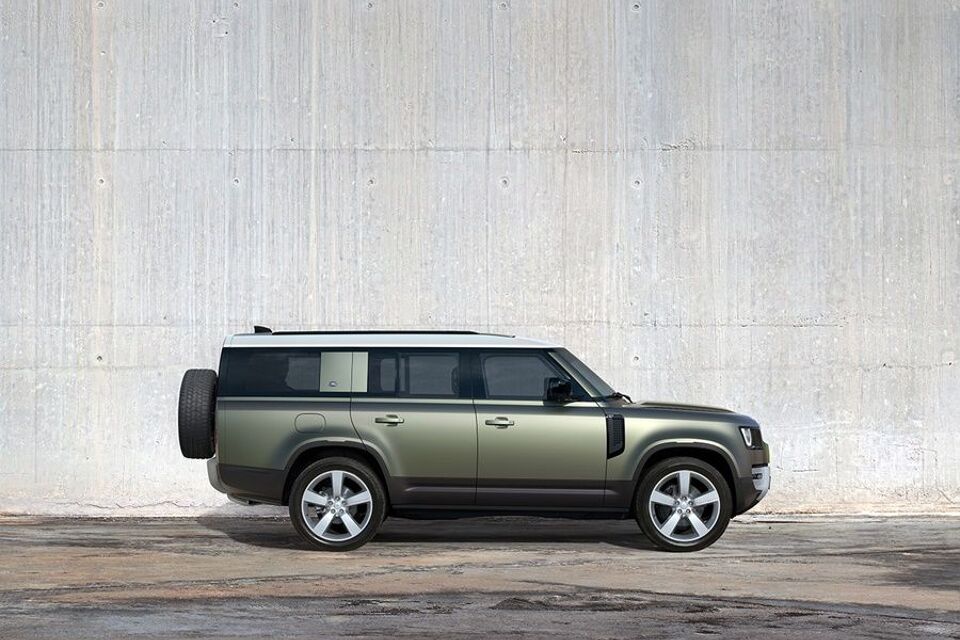 Land Rover Defender 130 mhev x-dynamic se 5p awd 294kW aut 2024 – afbeelding 14 van 24