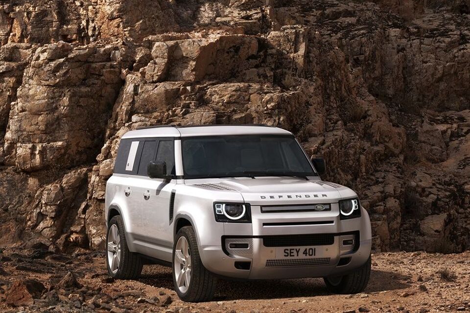 Land Rover Defender 130 mhev x-dynamic se 5p awd 294kW aut 2024 – afbeelding 16 van 24