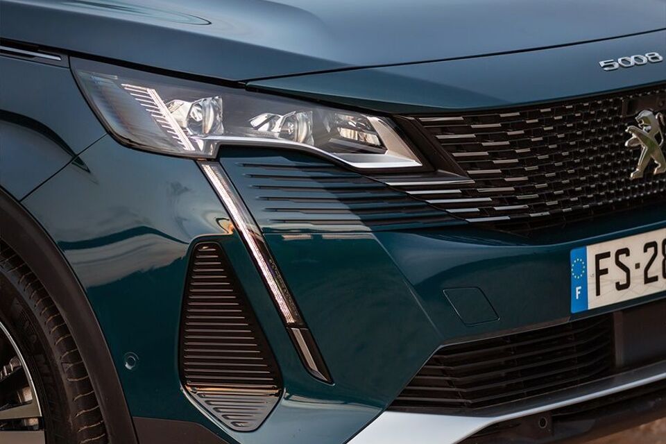 Peugeot 5008 pure tech active pack business 96kW 2024 – afbeelding 16 van 18