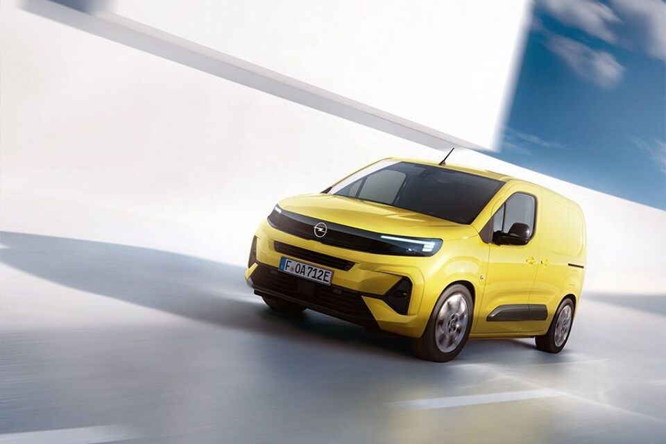 Opel Combo l1 1000 100 s+s 74kW 2024 – afbeelding 2 van 10