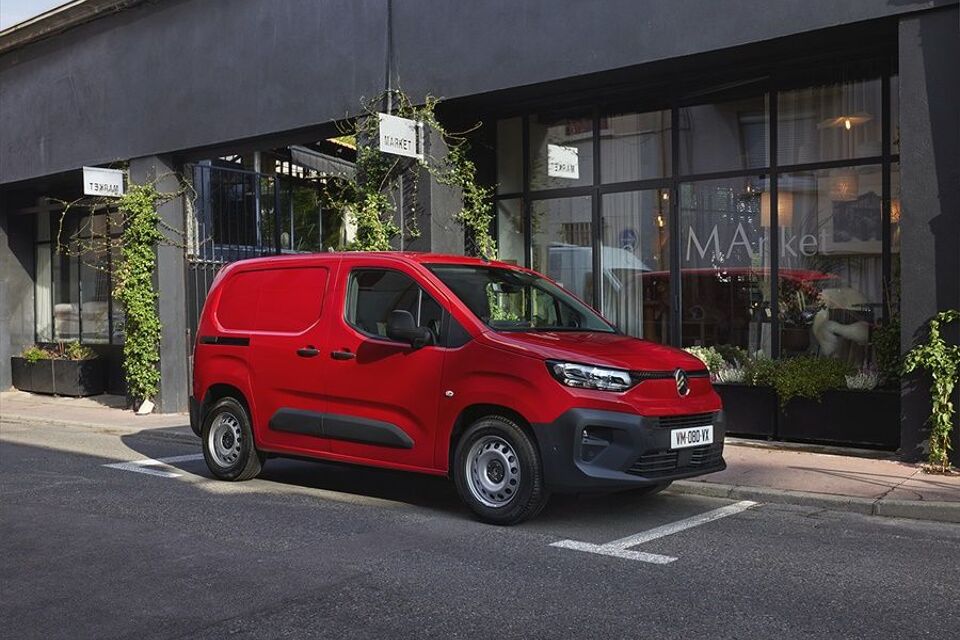 Citroen Berlingo Van blue hdi l1 1000 130 s+s 96kW eat8 aut 2024 – afbeelding 9 van 9