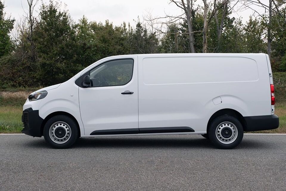Fiat Scudo l3 180 s+s 130kW eat8 aut 2024 – afbeelding 4 van 6
