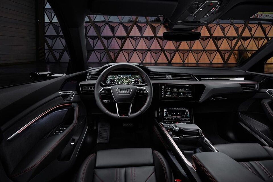 Audi Q8 e-tron ev 50 advanced edition quattro 250kW aut 2024 – afbeelding 4 van 30