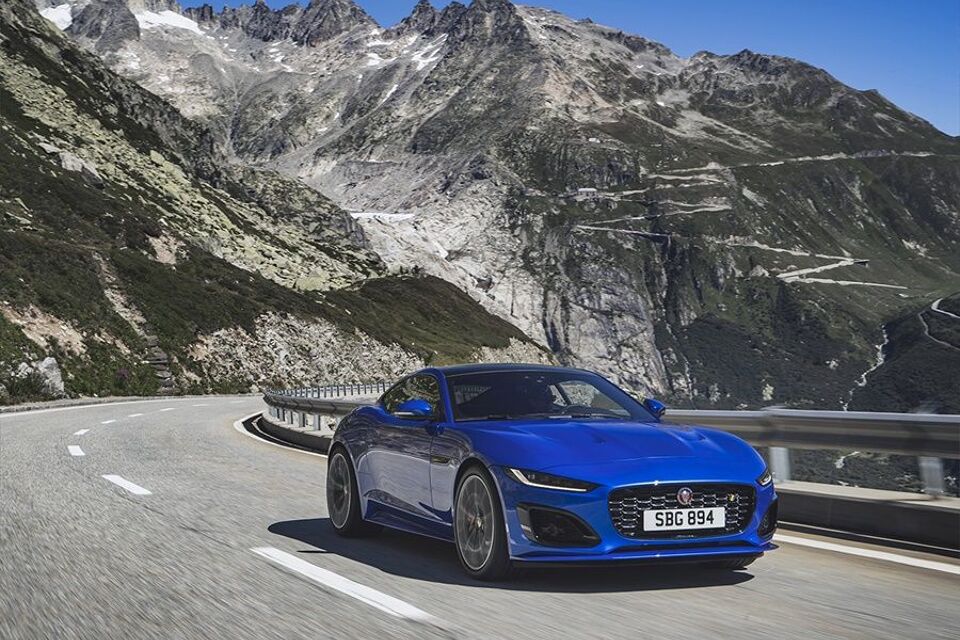 Jaguar F-type coupe r-dynamic 221kW aut 2024 – afbeelding 7 van 24