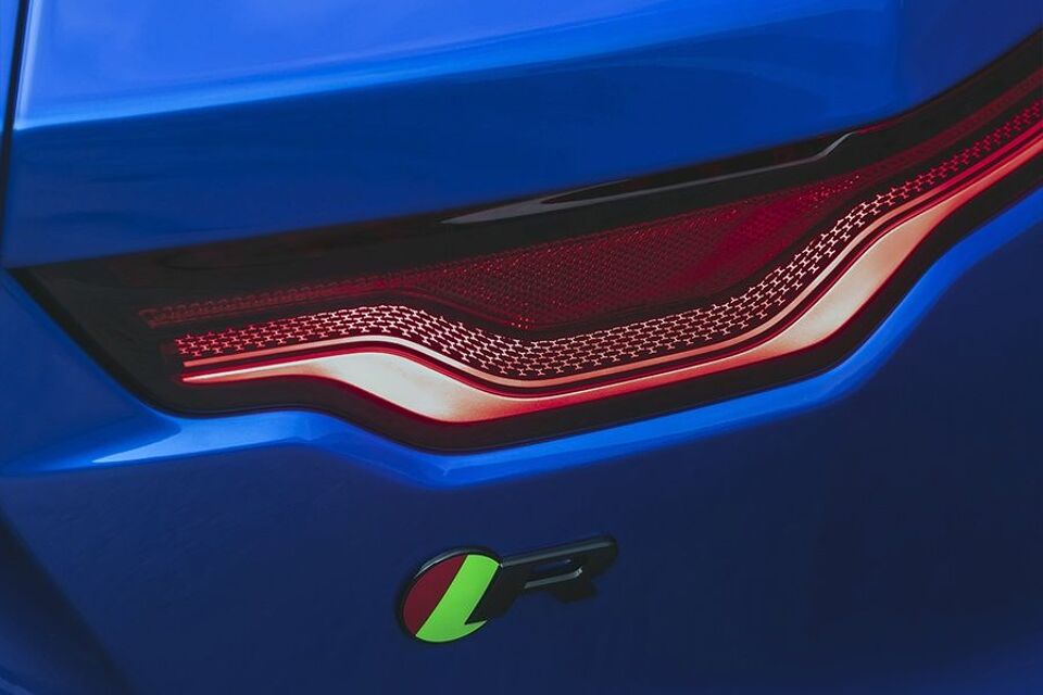Jaguar F-type cabrio r-dynamic 221kW aut 2024 – afbeelding 12 van 18