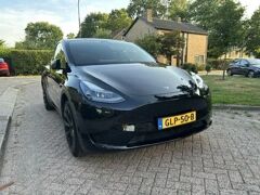 Tesla Model Y ev rwd aut 2024 – afbeelding 2 van 10