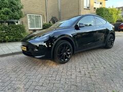 Tesla Model Y ev rwd aut 2024 – afbeelding 3 van 10