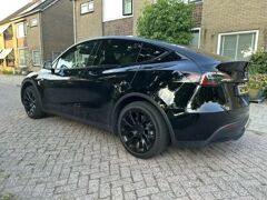 Tesla Model Y ev rwd aut 2024 – afbeelding 5 van 10